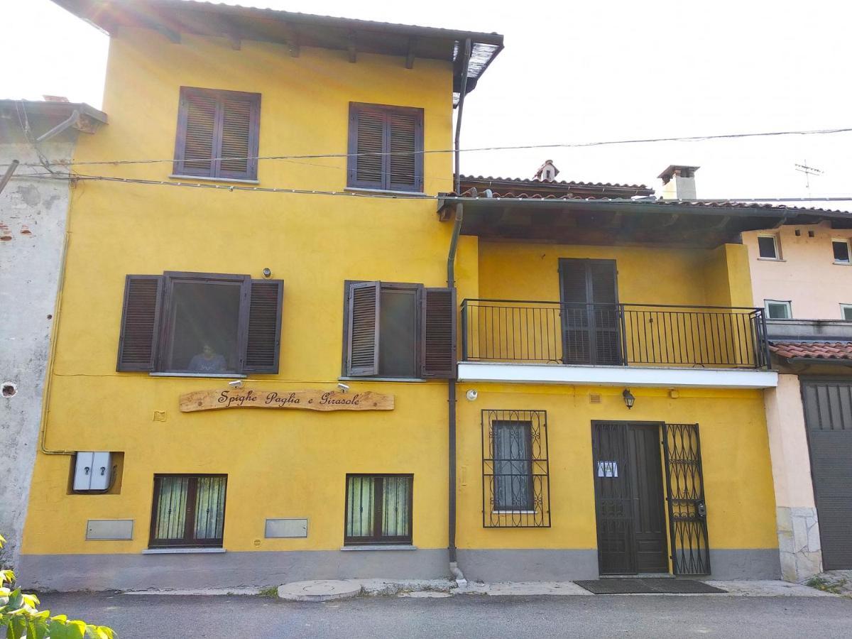 Bed and Breakfast Spighe Paglia E Girasole Кандия-Канавесе Экстерьер фото