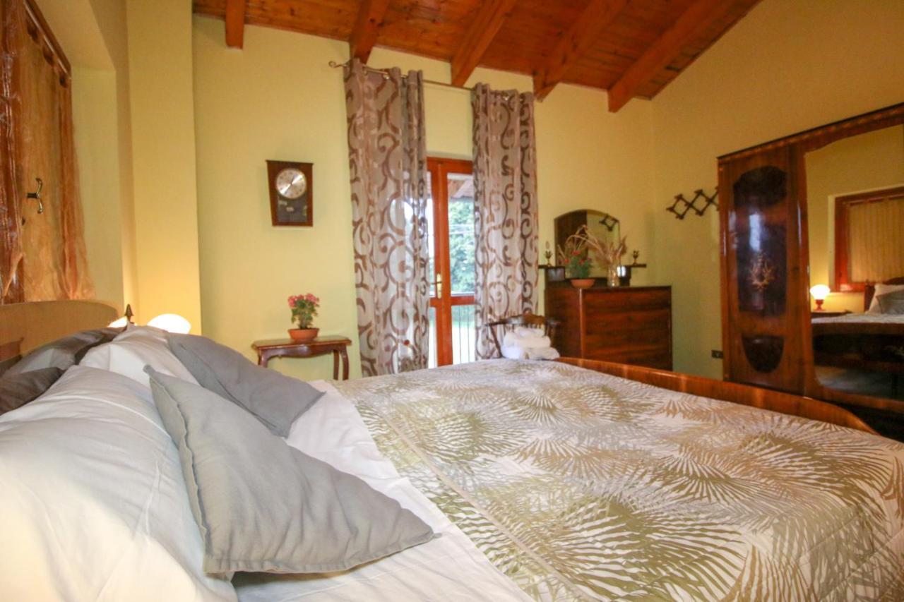 Bed and Breakfast Spighe Paglia E Girasole Кандия-Канавесе Экстерьер фото