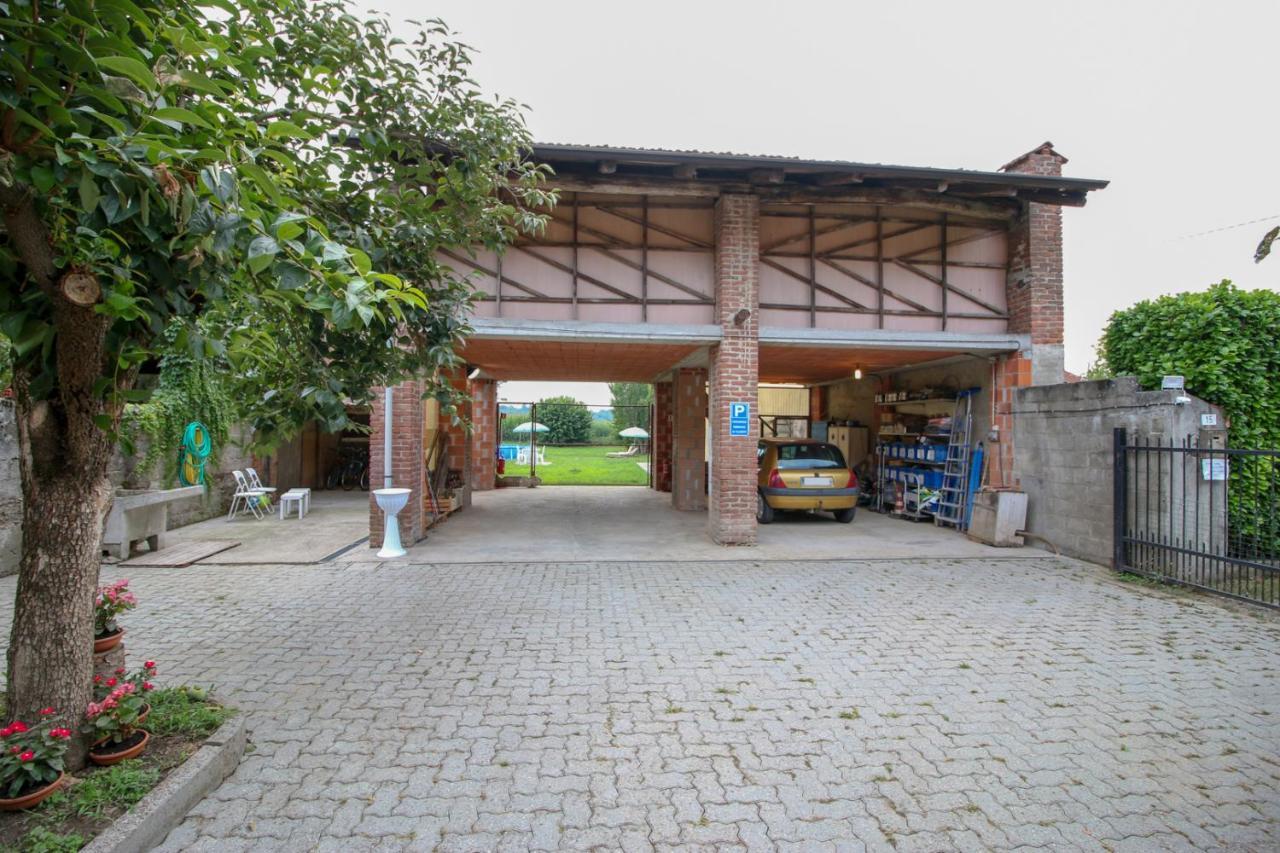 Bed and Breakfast Spighe Paglia E Girasole Кандия-Канавесе Экстерьер фото