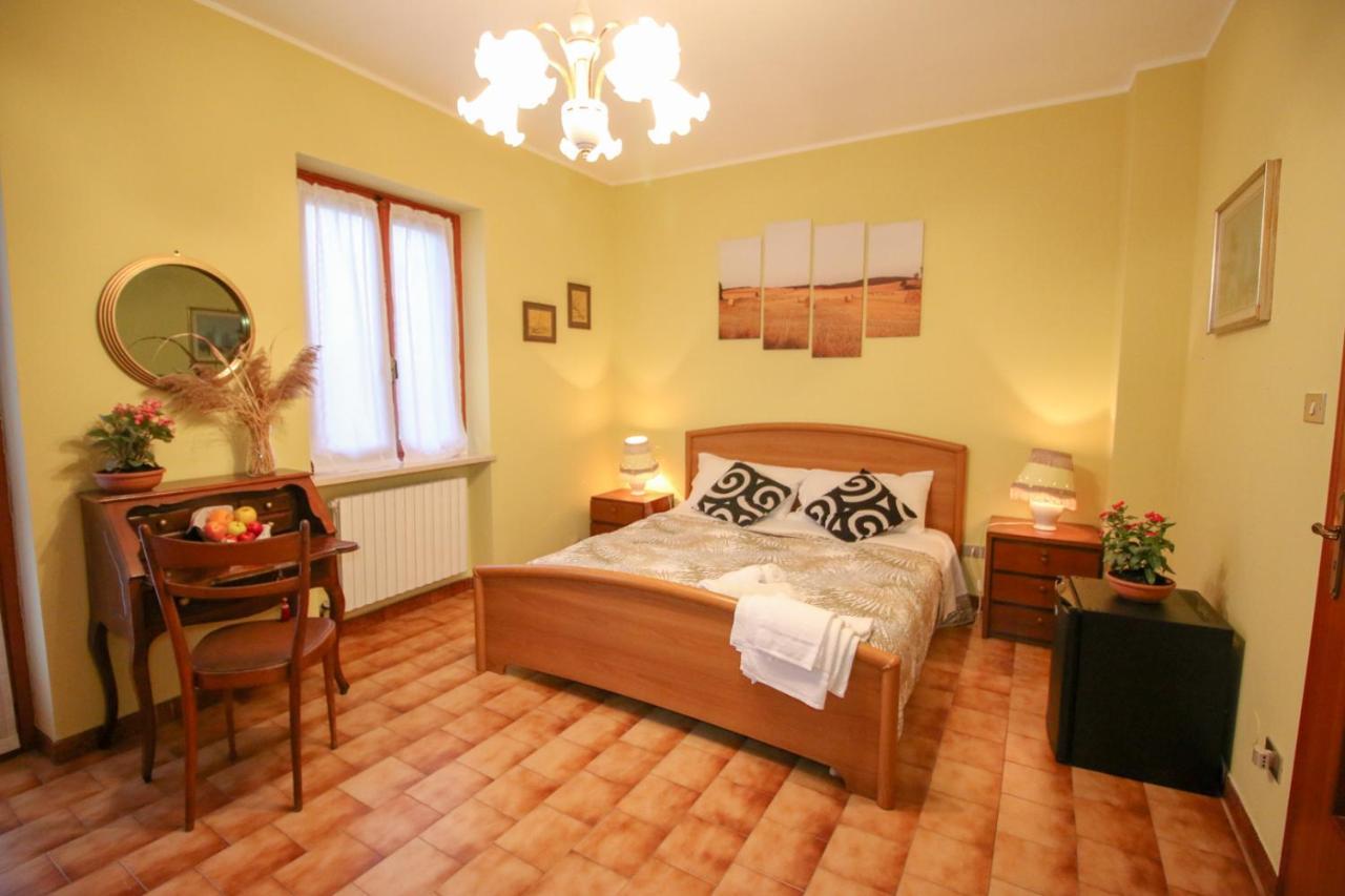 Bed and Breakfast Spighe Paglia E Girasole Кандия-Канавесе Экстерьер фото